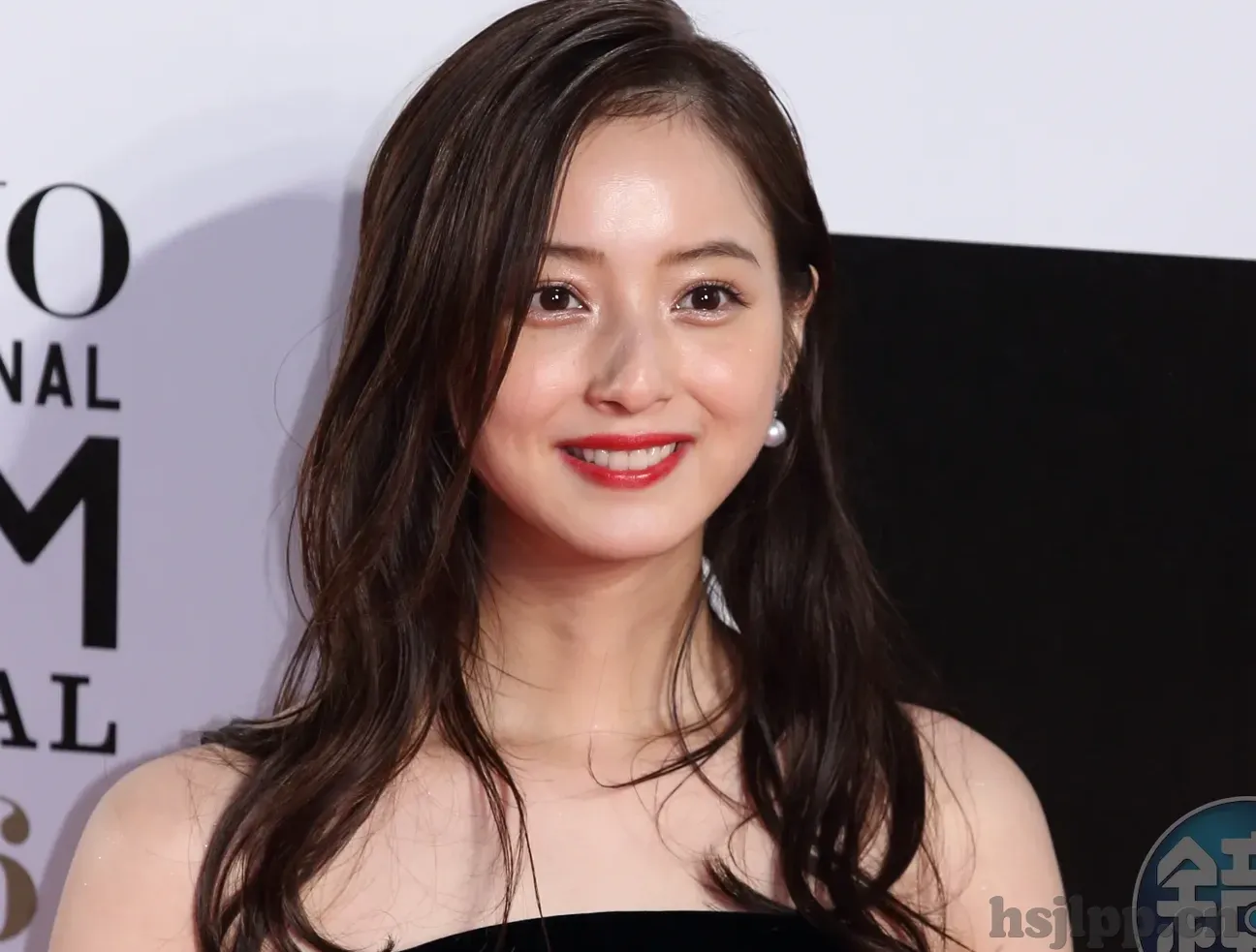 国产成人剧情av麻豆映画-国产成人剧情，麻豆映画——解构国产成人剧的魅力与市场现状